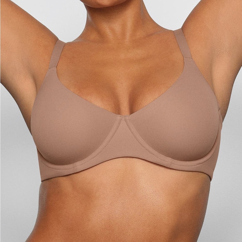SKIMS Fits Everybody Unlined Demi Bra